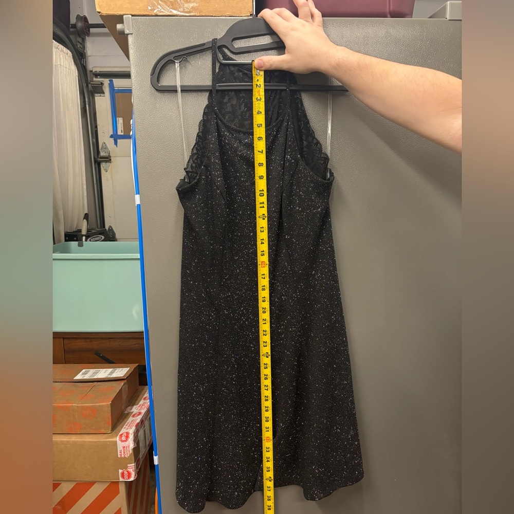 Flowy black sparkling dress. Open back with lace. Short mini dress. XXL